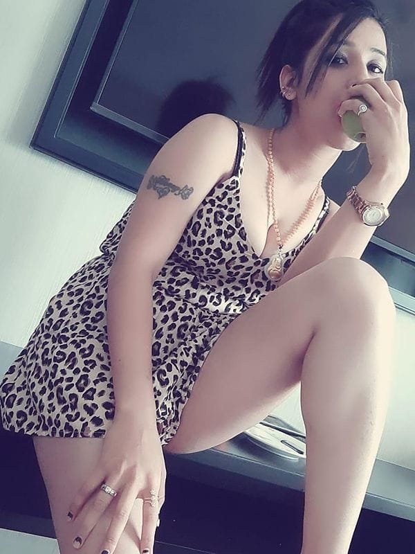 7k Night (BOOK) 9711106444 For 2K SHORT Call Girl In Greater Noida, [Delhi],