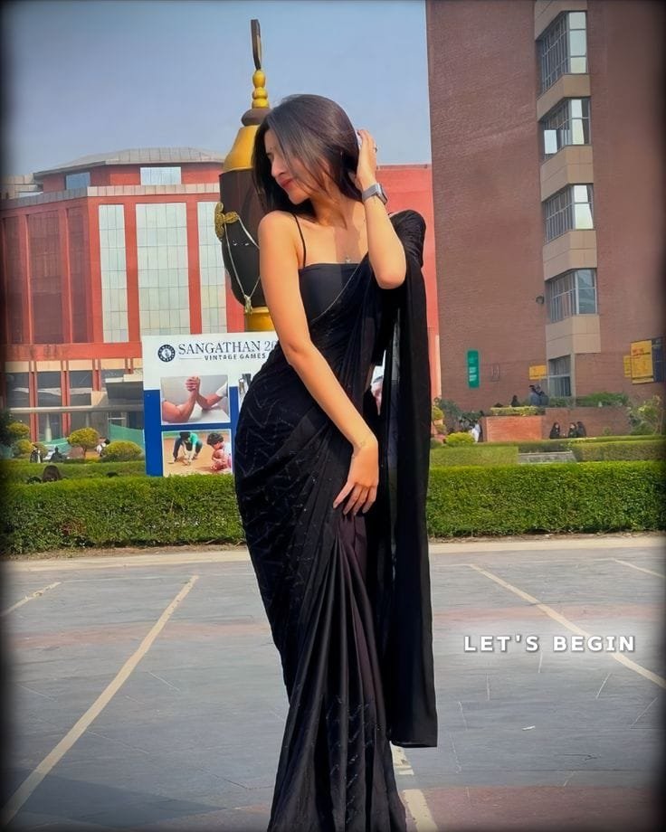 Full Enjoy — 9873111406 Call Girls In Daryaganj | delhi