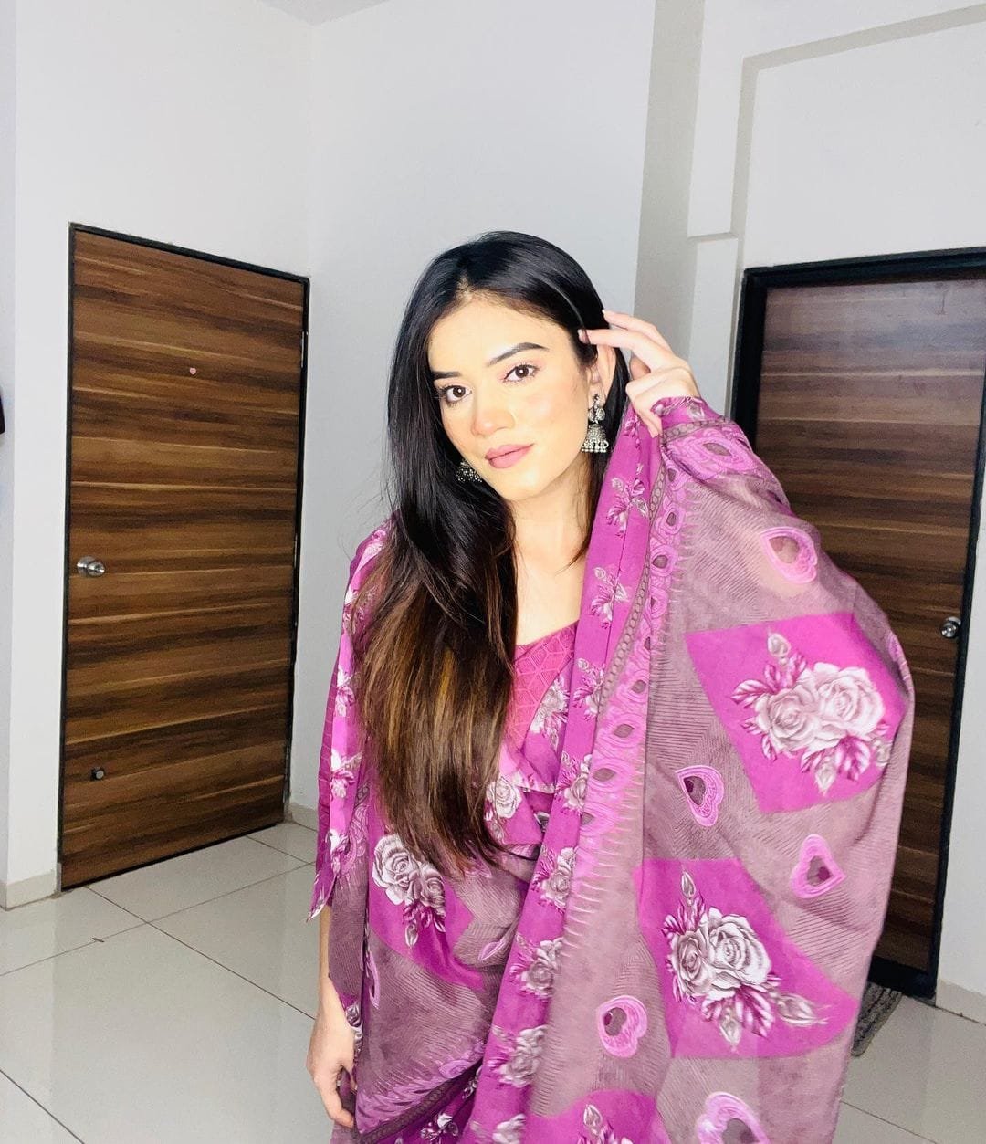 (Delhi में कॉल गर्ल) 8448380779 -Chittaranjan Park (Delhi) Call Girls Agency In Delhi