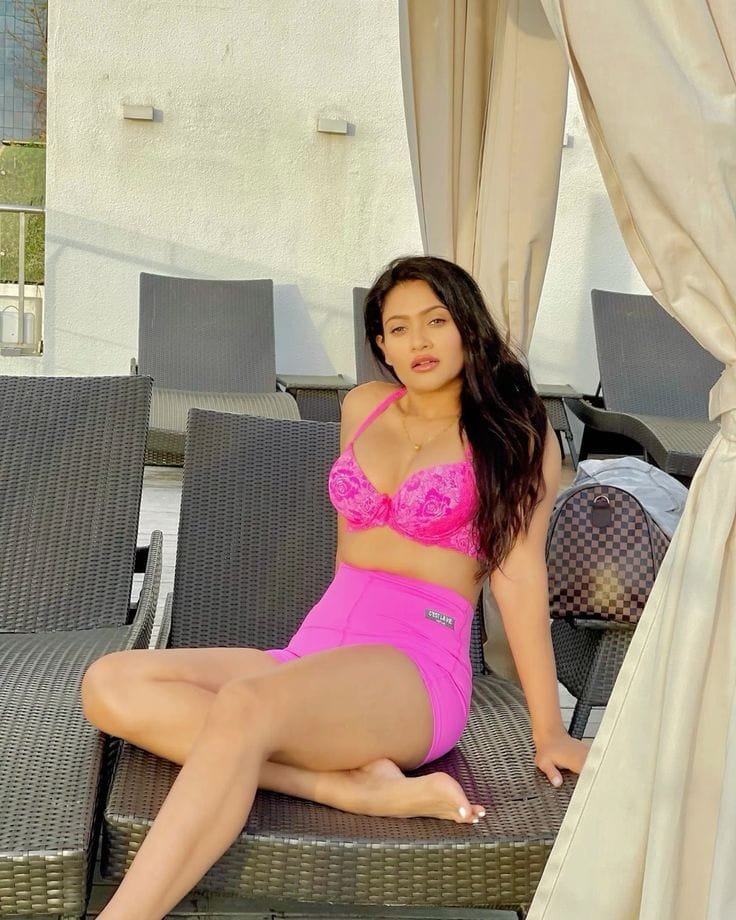 Full Enjoy — 9873111406 Call Girls In Chattarpur | delhi