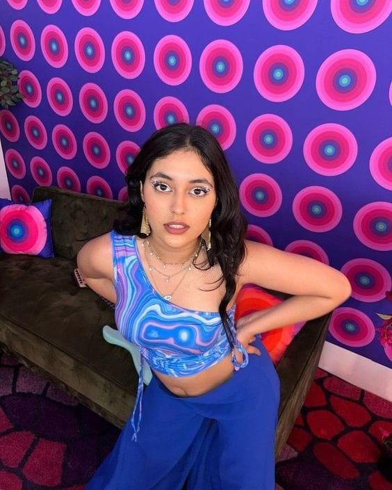 Rꦿal Verified)ഇ ⑨71①1➍742➏⇄Call Girl In East of Kailash Delhi)Ncr