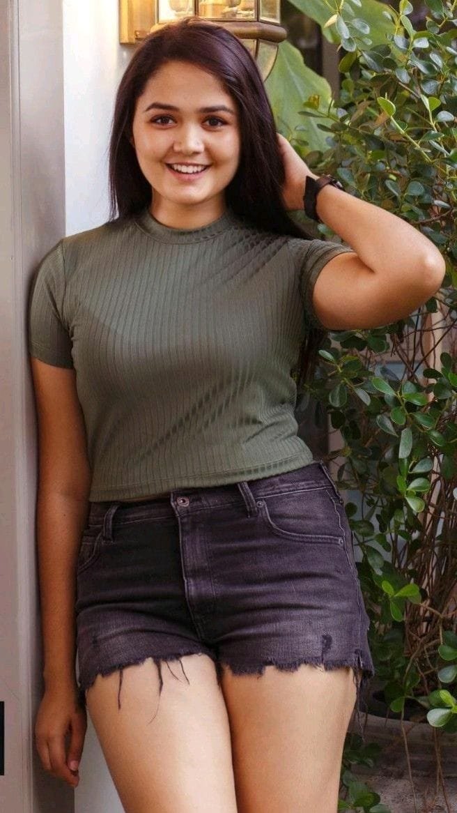 Full Enjoy — 9873111406 Call Girls In Dashrath Puri, | Delhi