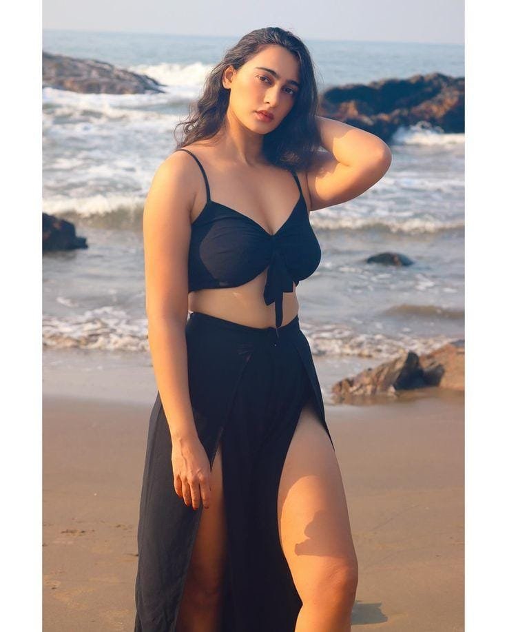 Full Enjoy — 9873111406 Call Girls In Lal Kuan Bazar | delhi