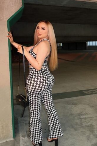 Call Girls A1. In Lajpat Nagar ↬Escorts 9990411176 Delhi NCR→ Cash On Delivery