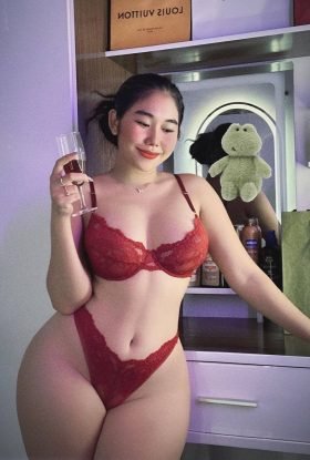 ℂall Girls in ((Delhi)) Sarojini Nagar ︽ 8448380779 ︽ {New Delhi} Call Girls Service