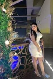 17132478411114-400×600-1