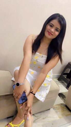 Call Girls Services In Noida sector 15 (|⑨⑨⑤⑧⓪①⑧⑧③①|)