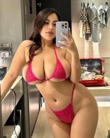 1042d49e-bd47-4356-a6b2-ae39ccb21bae_800x800