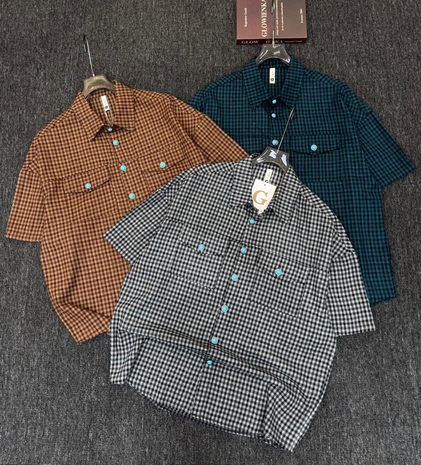 Contact Don solo for update clothes and shoes